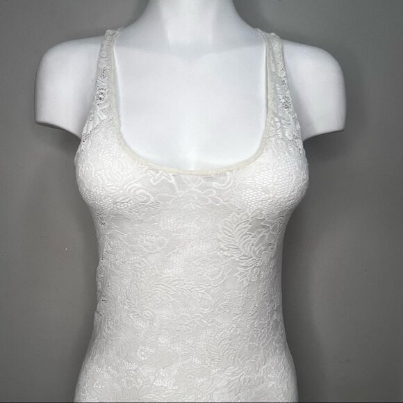Size S Aritzia Wilfred Sheer  Floral Lace Tank top - Picture 2 of 8